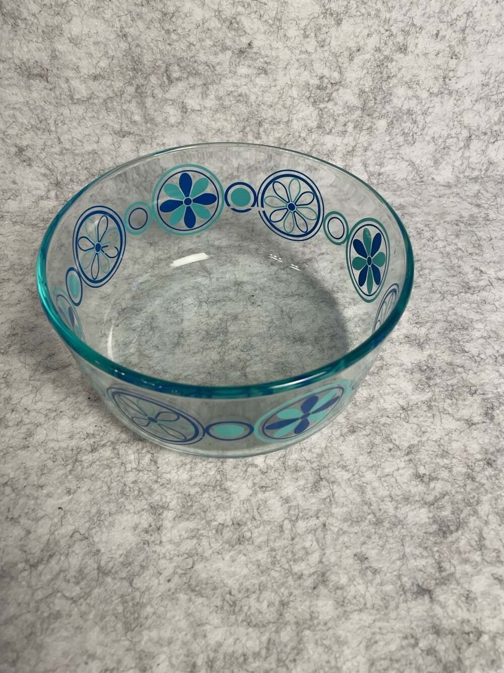 Pyrex 7203 Blue Teal Mod Pinwheel Flower Clear Glass 1.5 Quart Mixing Bowl